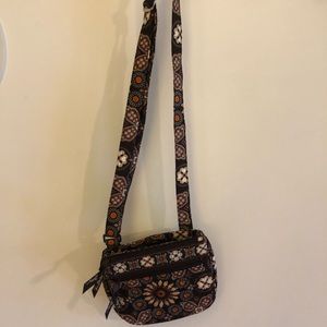 NWOT Vera Bradley side bag. Canyon pattern